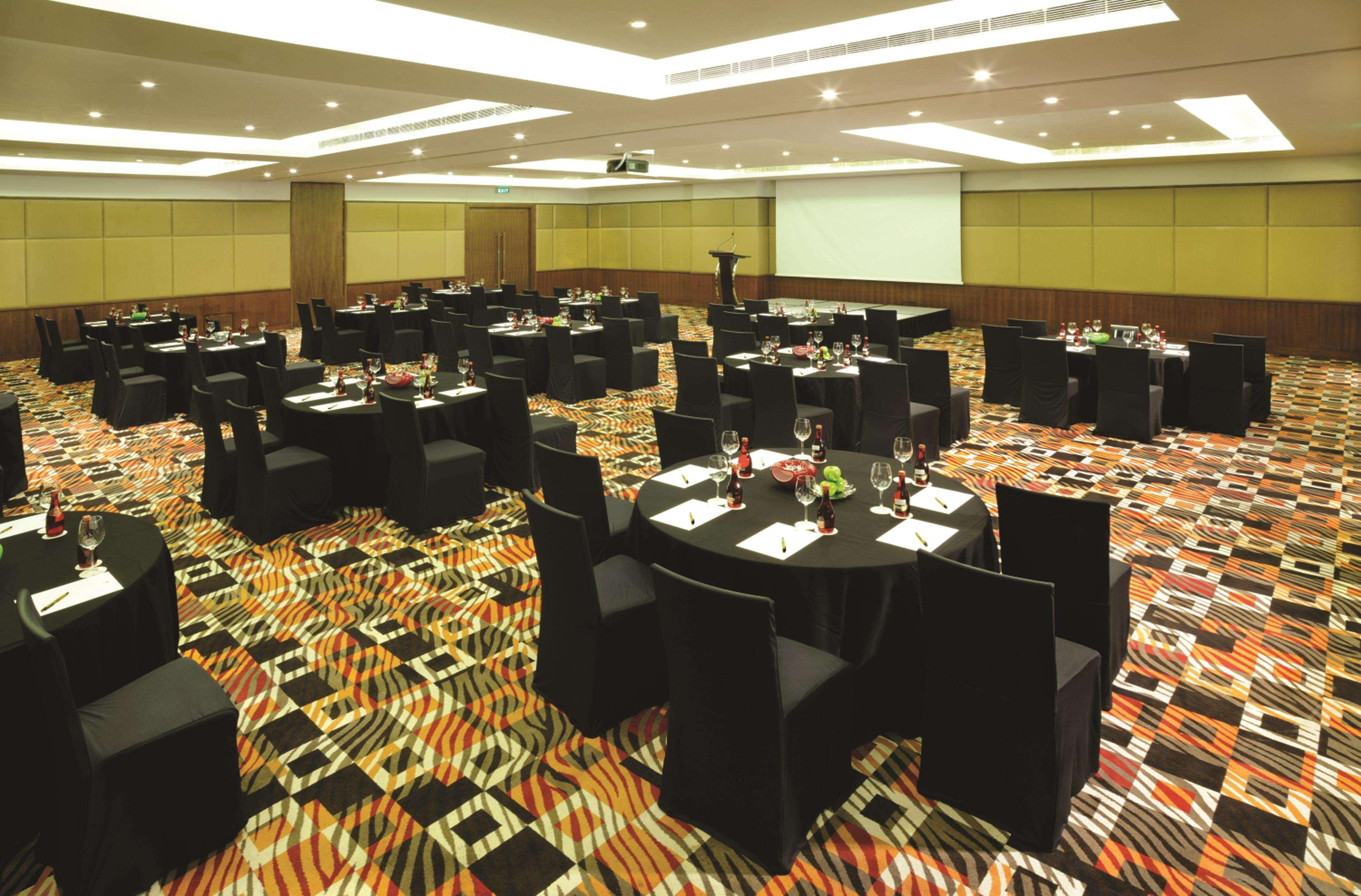 Doubletree By Hilton Gurgaon New Delhi Ncr Ξενοδοχείο Ανέσεις φωτογραφία
