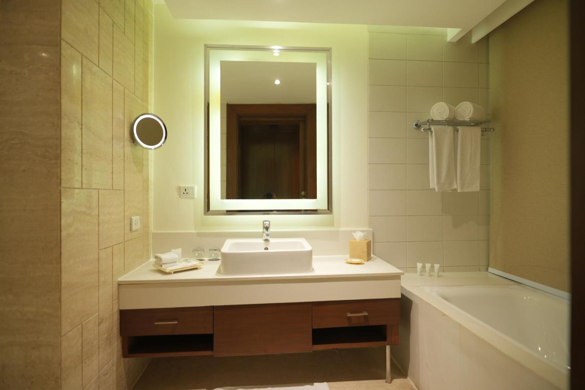 Doubletree By Hilton Gurgaon New Delhi Ncr Ξενοδοχείο Εξωτερικό φωτογραφία